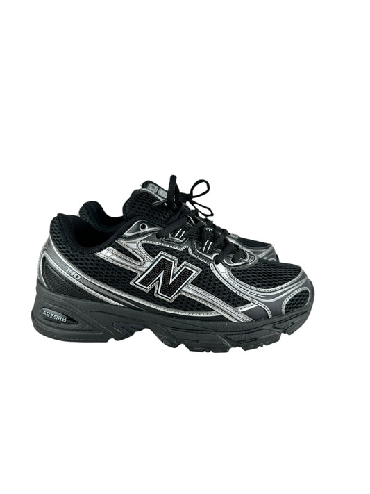 New Balance 740 black metallic silver size UK 4.5 